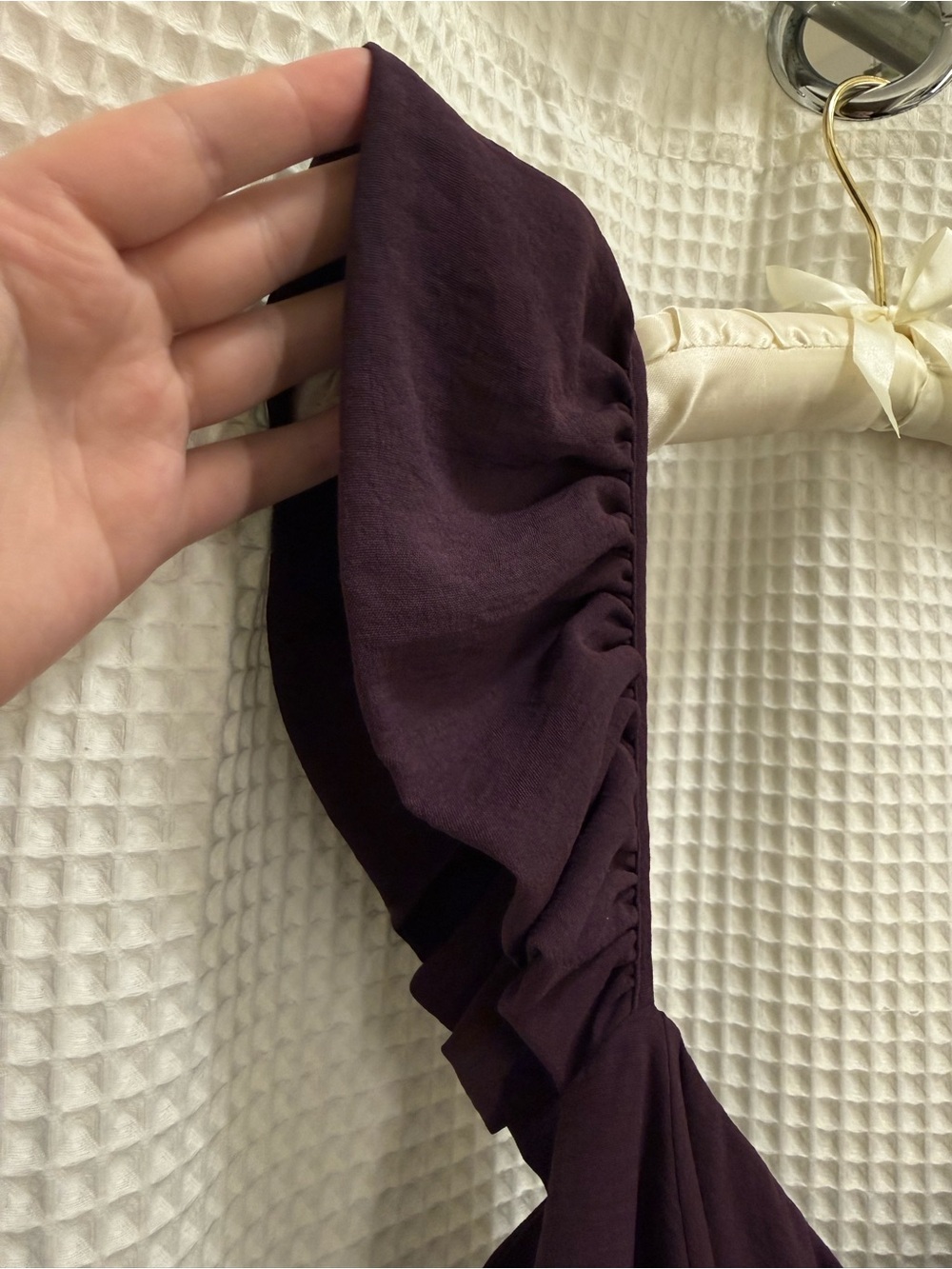 BCBG Paris Plum Square-Neck Jumpsuit with Ruffle Shoulder Straps - XXL - Picture 8 of 12
